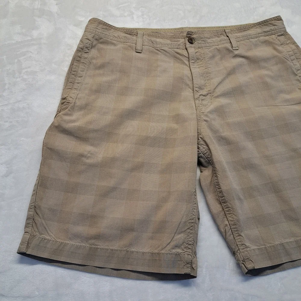 The North Face Shorts Mens 38 Khaki Tan Good Plaid Hiking Outdoor Cargo Utility